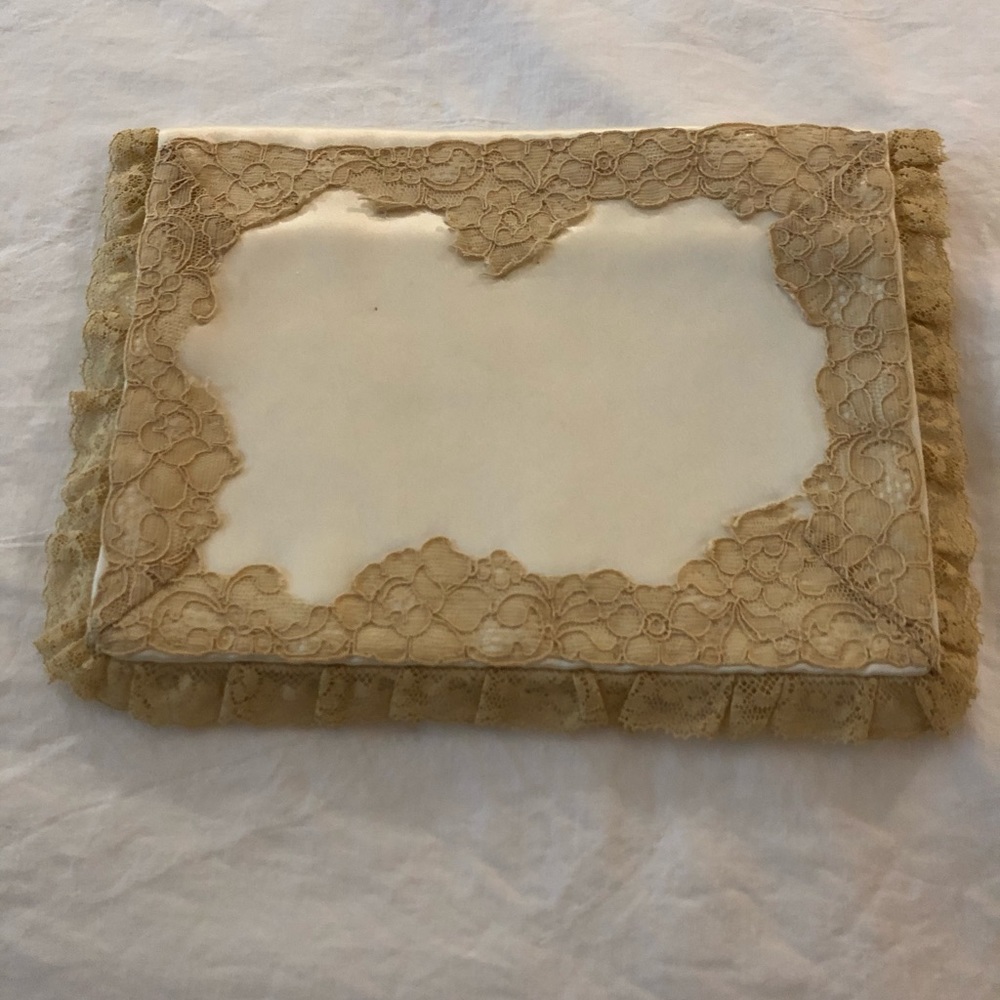 Vintage Lingerie Travel Set - image 2